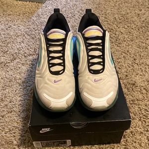 Nike AirMax 720
